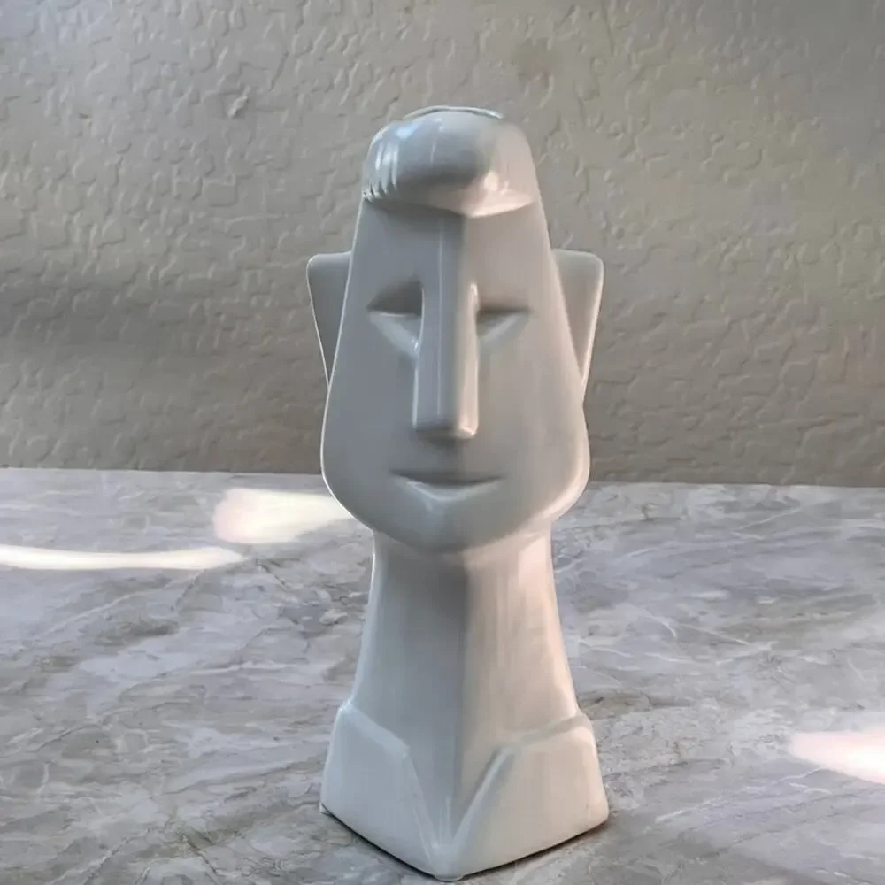 Mikasa Male Ceramic Face Abstract Vase Modern Art Flower Pot 10.5
